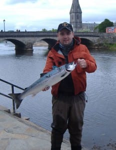 Tony-Lyness,-Co.-Meath,-with-his-7.5 lbs. Ridge-Pool-fish