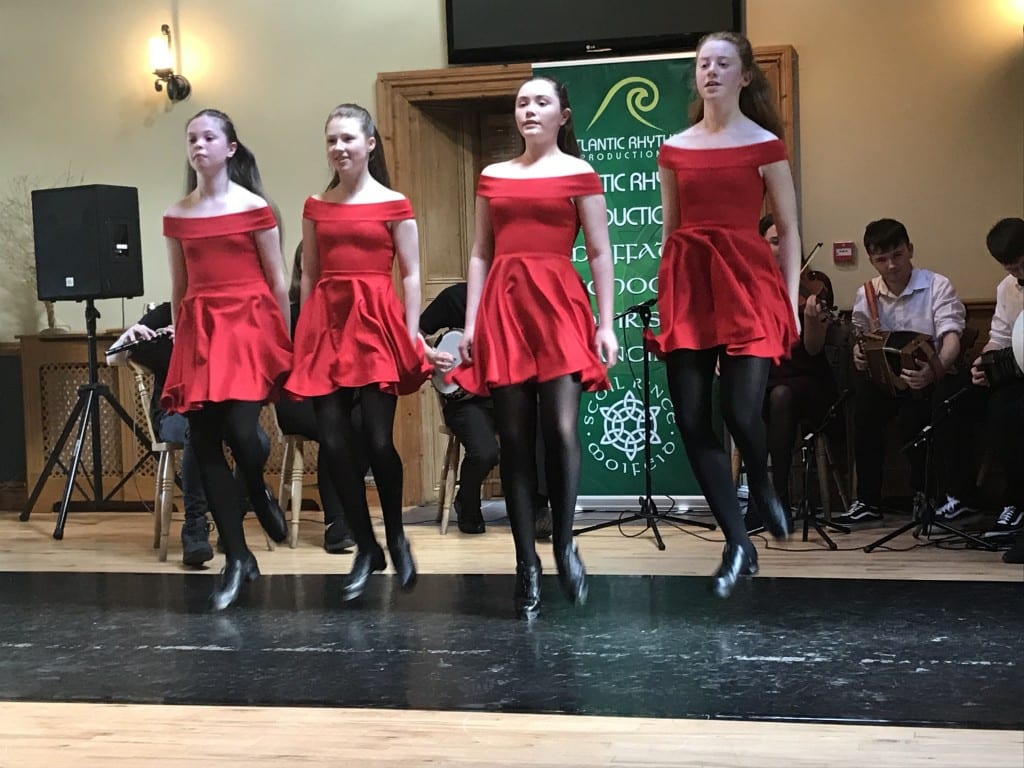 Tradbeats dancers and musicians